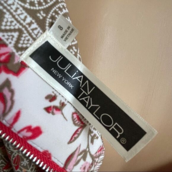 Julian Taylor Fit & Flare Printed Dress Tan Red Floral Sleeveless Polyester Sz 8 - Picture 9 of 13